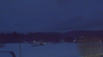 Weather camera view of Forest City Regional Jr Sr HS.