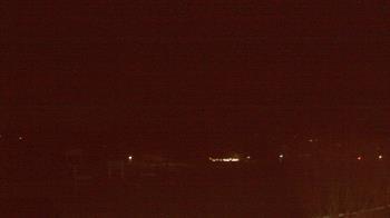 Weather camera view of Forest City Regional Jr Sr HS.