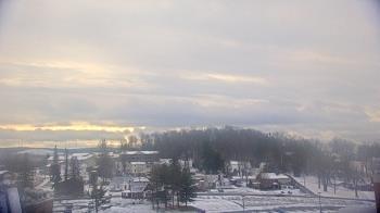 Weather camera view of Frostburg State University.