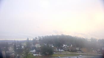 Weather camera view of Frostburg State University.
