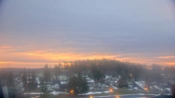 Weather camera view of Frostburg State University.