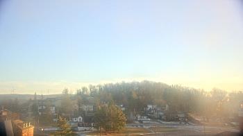 Weather camera view of Frostburg State University.