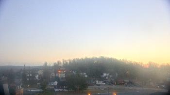 Weather camera view of Frostburg State University.