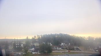 Weather camera view of Frostburg State University.