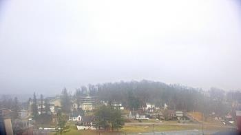 Weather camera view of Frostburg State University.