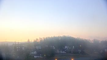 Weather camera view of Frostburg State University.