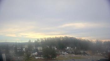 Weather camera view of Frostburg State University.