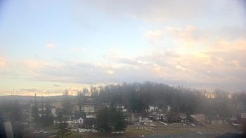 Weather camera view of Frostburg State University.