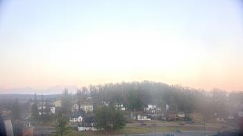 Weather camera view of Frostburg State University.