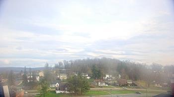 Weather camera view of Frostburg State University.