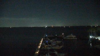 Weather camera view of Pinchers Marina at Edison Ford.