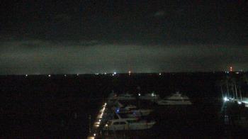 Weather camera view of Pinchers Marina at Edison Ford.