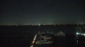 Weather camera view of Pinchers Marina at Edison Ford.