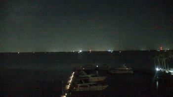 Weather camera view of Pinchers Marina at Edison Ford.