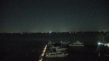 Weather camera view of Pinchers Marina at Edison Ford.