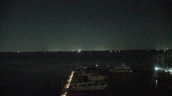 Weather camera view of Pinchers Marina at Edison Ford.