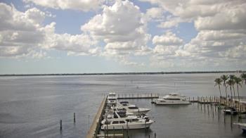 Weather camera view of Pinchers Marina at Edison Ford.