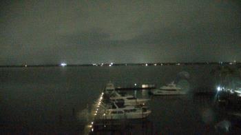 Weather camera view of Pinchers Marina at Edison Ford.