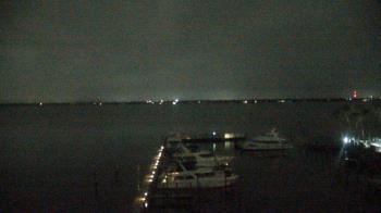 Weather camera view of Pinchers Marina at Edison Ford.