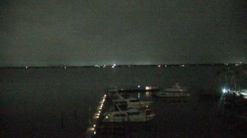 Weather camera view of Pinchers Marina at Edison Ford.