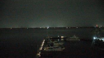 Weather camera view of Pinchers Marina at Edison Ford.