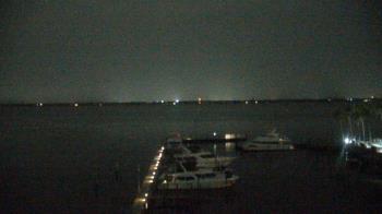 Weather camera view of Pinchers Marina at Edison Ford.