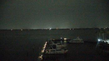 Weather camera view of Pinchers Marina at Edison Ford.
