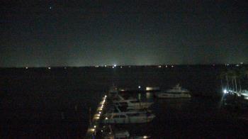 Weather camera view of Pinchers Marina at Edison Ford.