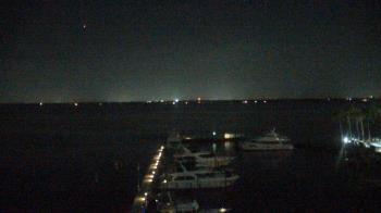 Weather camera view of Pinchers Marina at Edison Ford.