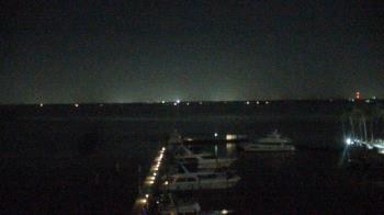 Weather camera view of Pinchers Marina at Edison Ford.