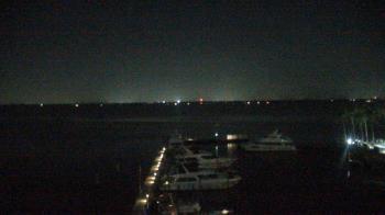 Weather camera view of Pinchers Marina at Edison Ford.