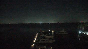Weather camera view of Pinchers Marina at Edison Ford.