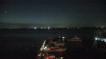 Weather camera view of Pinchers Marina at Edison Ford.