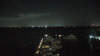 Weather camera view of Pinchers Marina at Edison Ford.