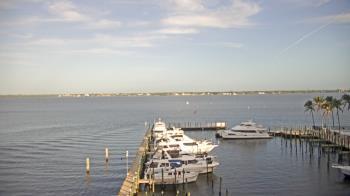 Weather camera view of Pinchers Marina at Edison Ford.