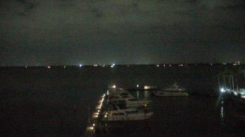 Weather camera view of Pinchers Marina at Edison Ford.