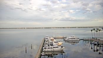 Weather camera view of Pinchers Marina at Edison Ford.