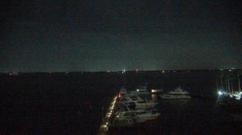 Weather camera view of Pinchers Marina at Edison Ford.
