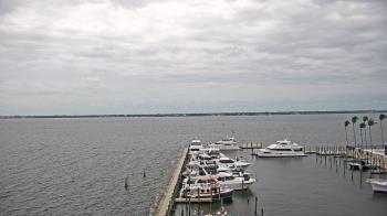 Weather camera view of Pinchers Marina at Edison Ford.