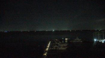 Weather camera view of Pinchers Marina at Edison Ford.