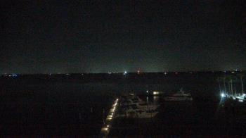 Weather camera view of Pinchers Marina at Edison Ford.