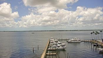 Weather camera view of Pinchers Marina at Edison Ford.