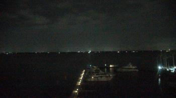 Weather camera view of Pinchers Marina at Edison Ford.