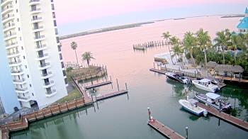 Weather camera view of Sanibel Harbour Yacht Club.