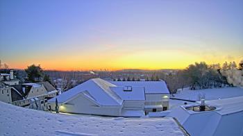 Weather camera view of Fessenden School.