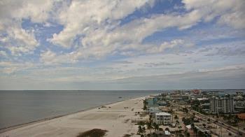 Weather camera view of DiamondHead & GullWing Beach Resorts.