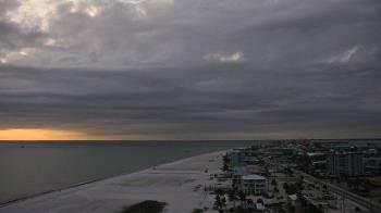 Weather camera view of DiamondHead & GullWing Beach Resorts.