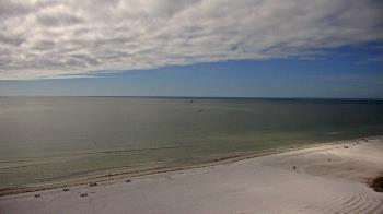 Weather camera view of DiamondHead & GullWing Beach Resorts.