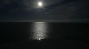 Weather camera view of DiamondHead & GullWing Beach Resorts.