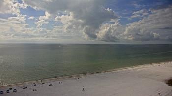 Weather camera view of DiamondHead & GullWing Beach Resorts.